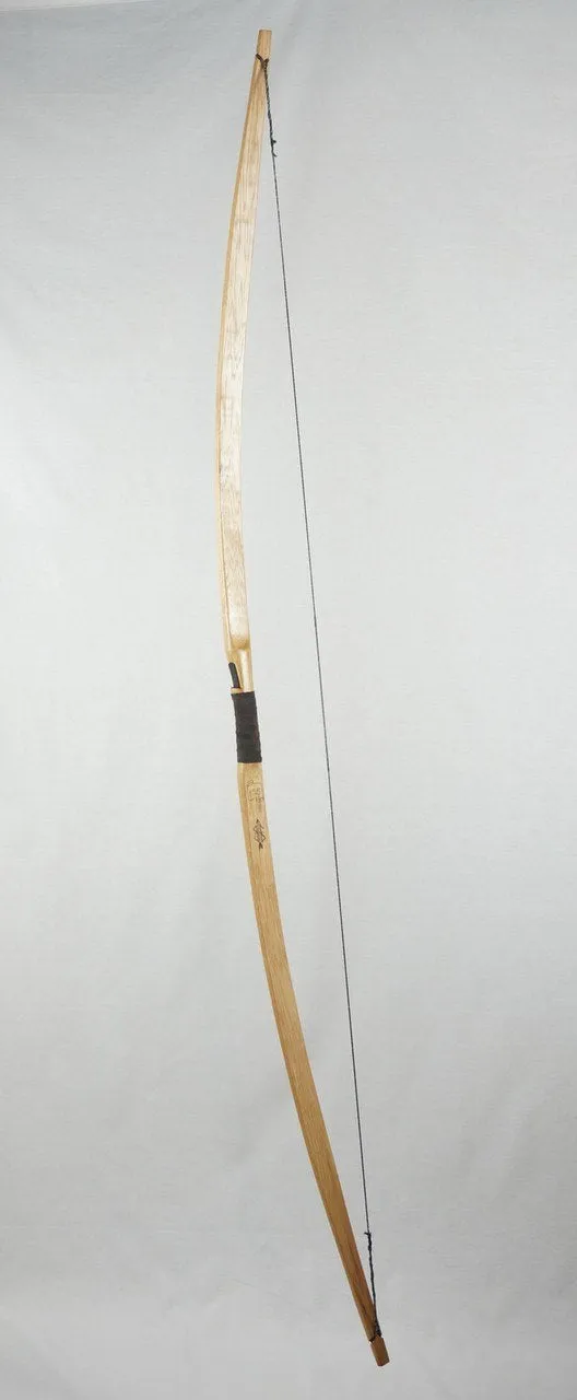 Classic Traditional Longbow