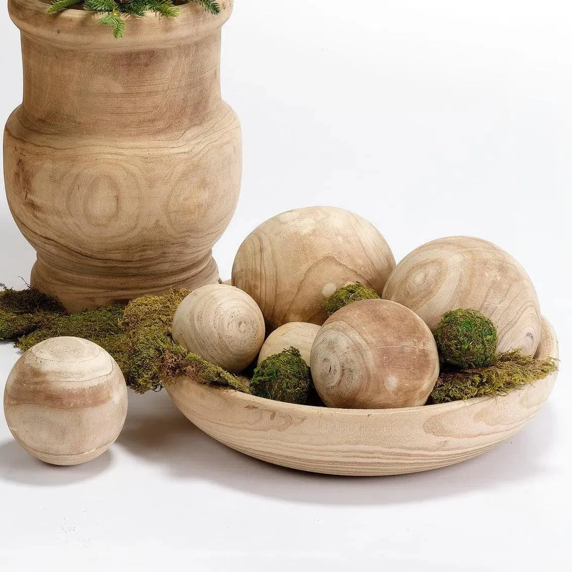Coastal Style Brown Paulownia Wood Malibu Wood Balls (set of 3)